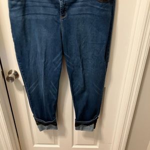 CHICOS SO SLIMMING ANKLE JEAN WITH BLACK LACE CUFFS.